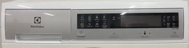 - SALE! Apartment Size Ventless Dryer “Electrolux” H36/W24/D24 in Washers & Dryers in City of Toronto - Image 4
