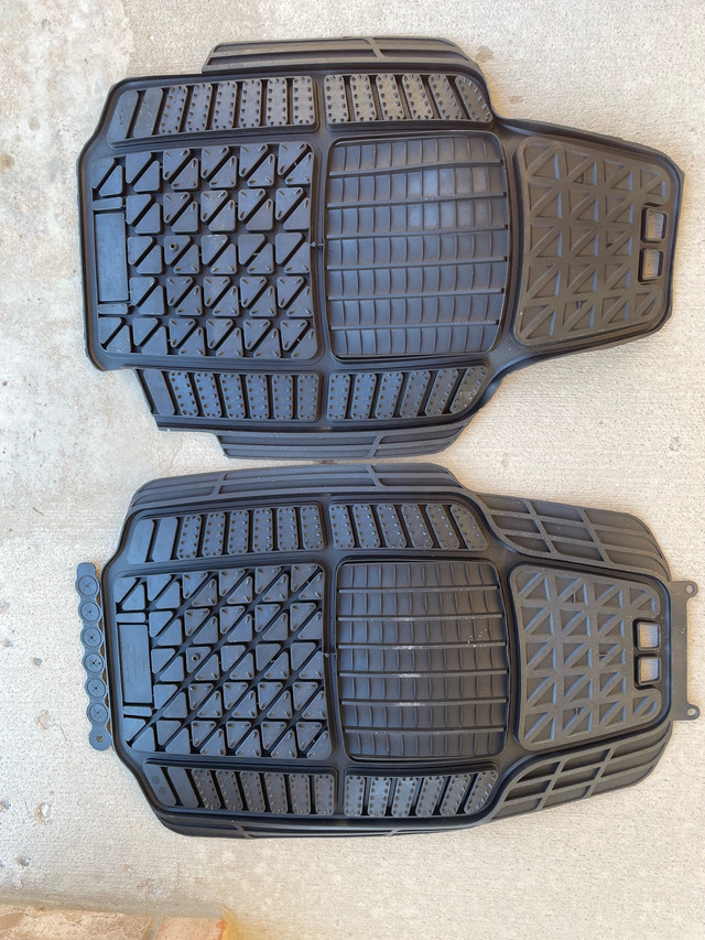 Used Car Floor Mats (Front&rear) in Other Parts & Accessories in London