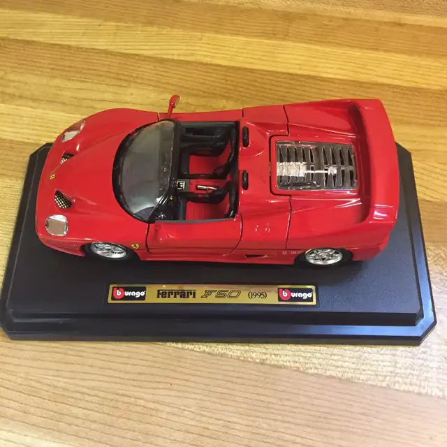 Ferrari F50 1995 Bburago 1/24 Die-cast Model (NIB)62863257520001122