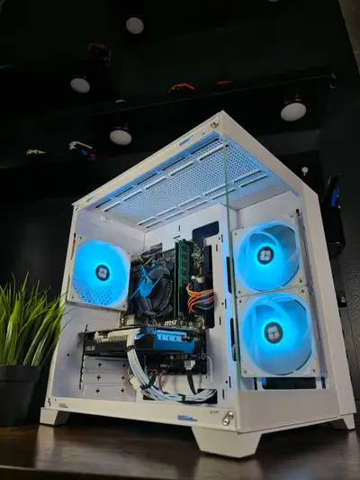 Awesome White Gaming Pc!, View more