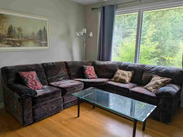 Rooms for rent to students in Waterloo in Room Rentals & Roommates in Kitchener / Waterloo - Image 5