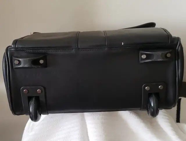 Laptop Cases in Laptop Accessories in Mississauga / Peel Region - Image 4