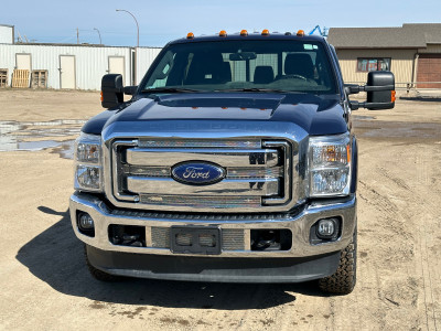 2016 f250 Lariat 6.2 GAS. 59000 kms