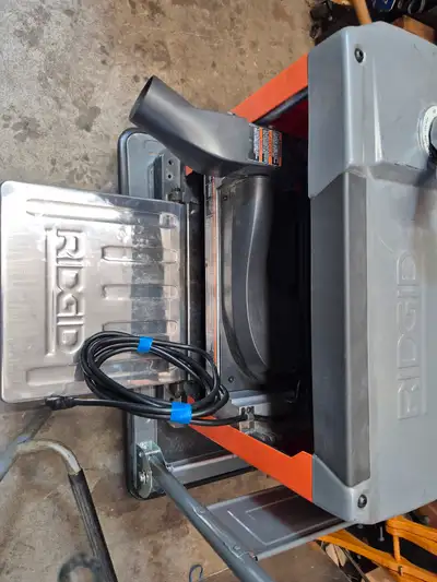 RIDGID 15 A 13-Inch Thickness Planer R4331 and free new blades, View more