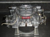 Carburateur edelbrock 750 cfm carb