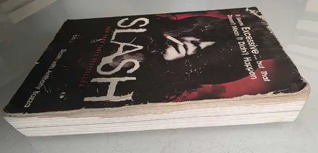 Slash Autobiography by Slash with Anthony Bozza in Non-fiction in Edmonton - Image 4