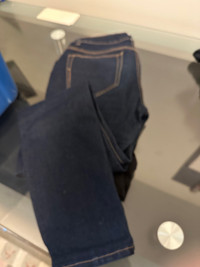 $5 - Women Jeans ( Brand: Club Monaco, SILVIA) Size: 10-12 