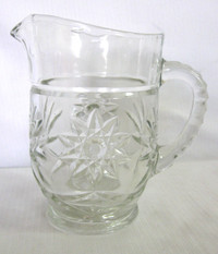 POT a LAT VINTAGE ANCHOR-HOCKING E.A.P.C. PITCHER c.1960