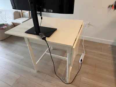 Move out sale - Table with free chairs, View more