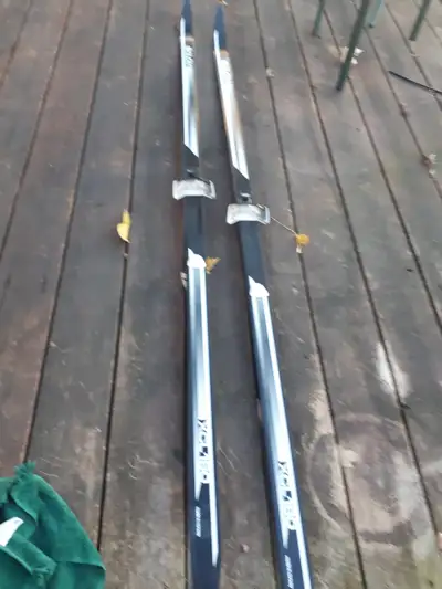 Skilom XCL 180 / cross country skis /poles, View more