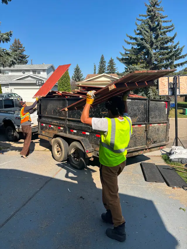 SAME DAY JUNK REMOVAL – FAST, AFFORDABLE & 5⭐ RATED!562901673229701121
