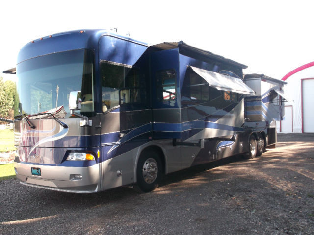 2008 COUNTRY COACH 470 ALLURE in RVs & Motorhomes in Saint John - Image 2