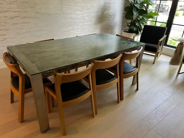 Reclaimed wood dining room table in Dining Tables & Sets in City of Toronto - Image 9