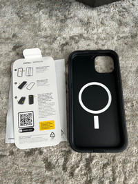 OtterBox iPhone 14 Plus - Defender Series XT Case - BLACK 