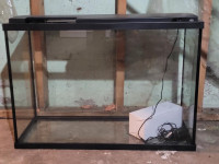 29 gallon fish tank for sale with brand new filter and cartridge