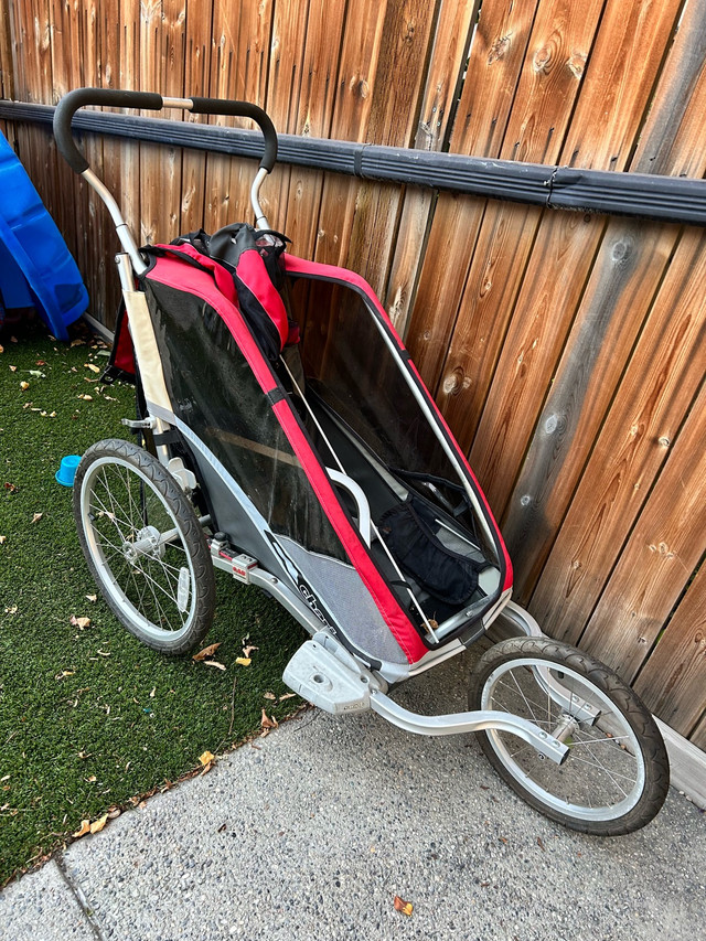 Chariot kids carrier in Kids in Calgary