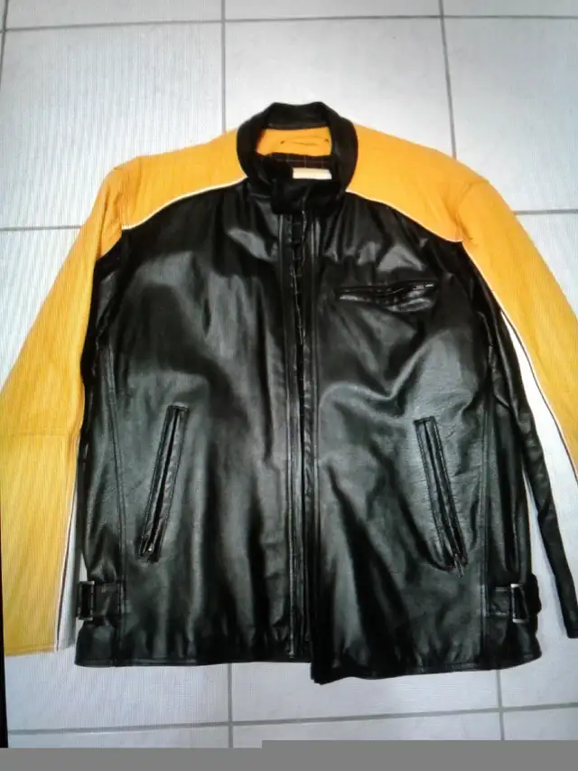 Leather jacket (motorcycle style) best offer or trade  in Men's in City of Toronto - Image 3
