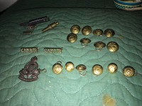 CANADA MILITARY - 14 BUTTONS 3 BADGES PLUS