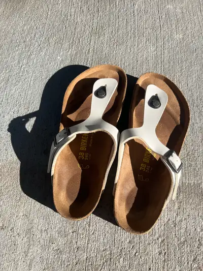 Birkenstock Gizeh Pearl White, View more