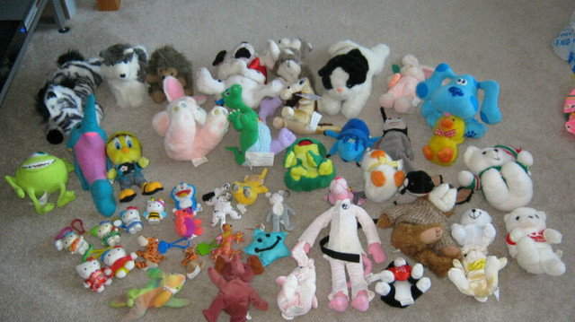STUFFED ANIMALS & TOYS in Toys & Games in Vernon - Image 2