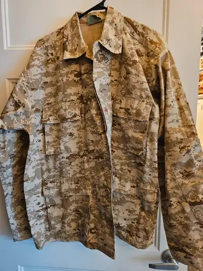Camouflage - Chemise, View more