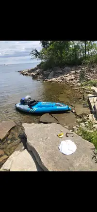  Inflatable kayak 