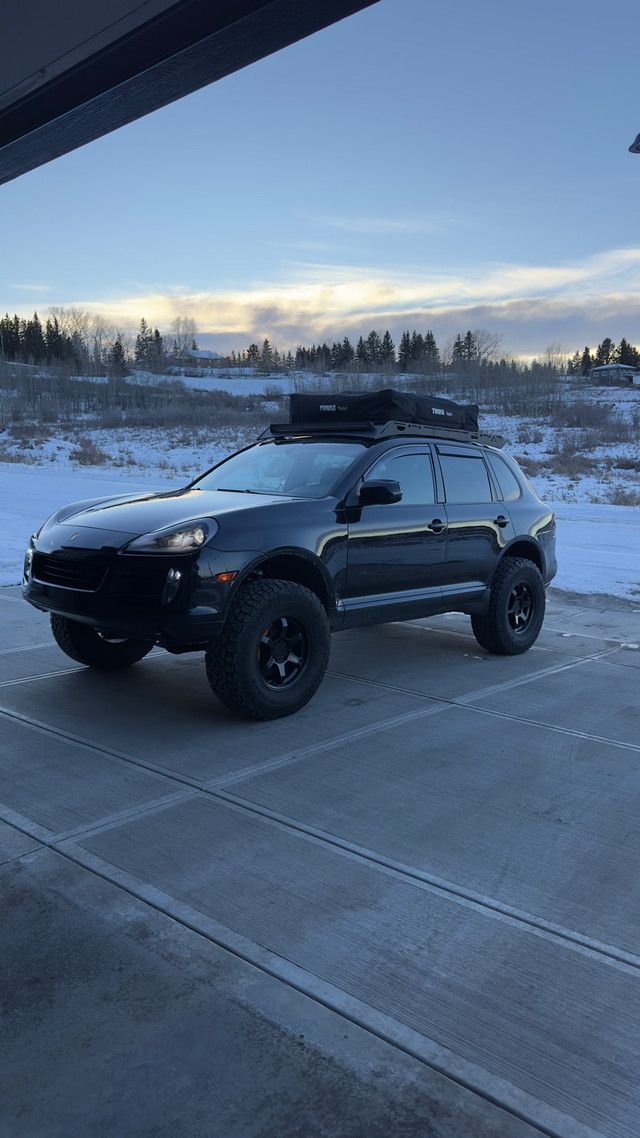 2008 Porsche Cayenne S Lifted in Cars & Trucks in Calgary