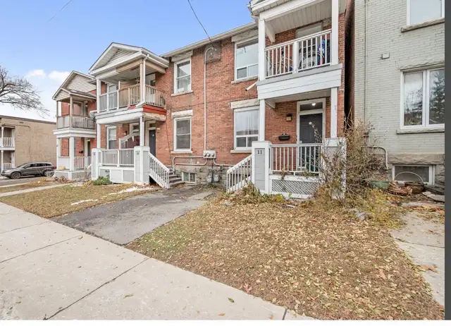 Room for Rent in Ottawa Downtown Close to University in Room Rentals & Roommates in Ottawa - Image 2