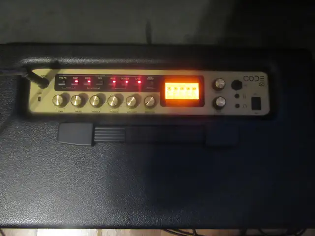 Mint Marshall Code 50 guitar amp 50 watts  with pedal in Amps & Pedals in Ottawa - Image 4