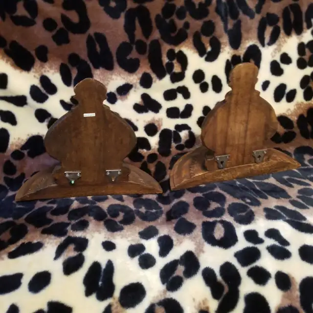 Wood Wall Shelves 12" wide, 6" deep, 10" h in Home Décor & Accents in Oakville / Halton Region - Image 3