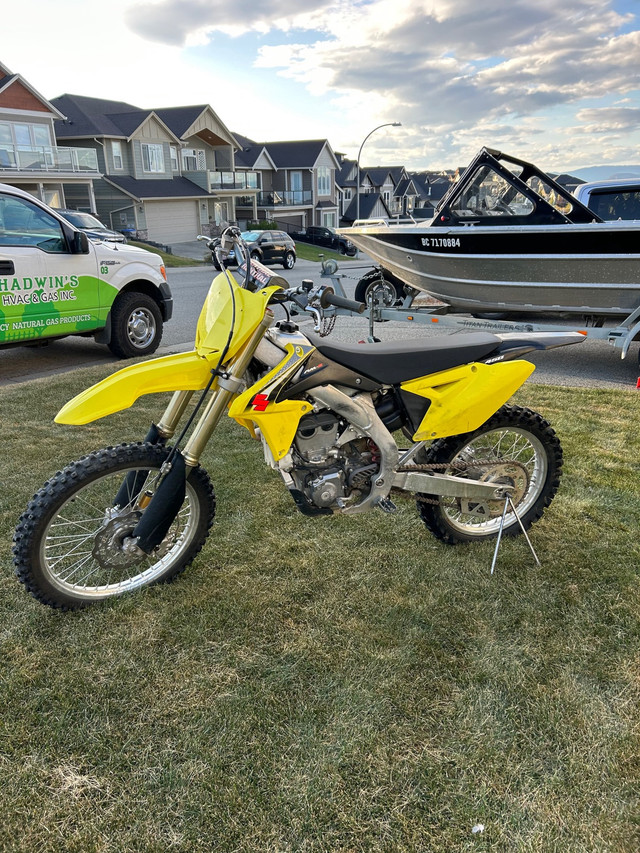 2016 rmz 450 in Dirt Bikes & Motocross in Kamloops
