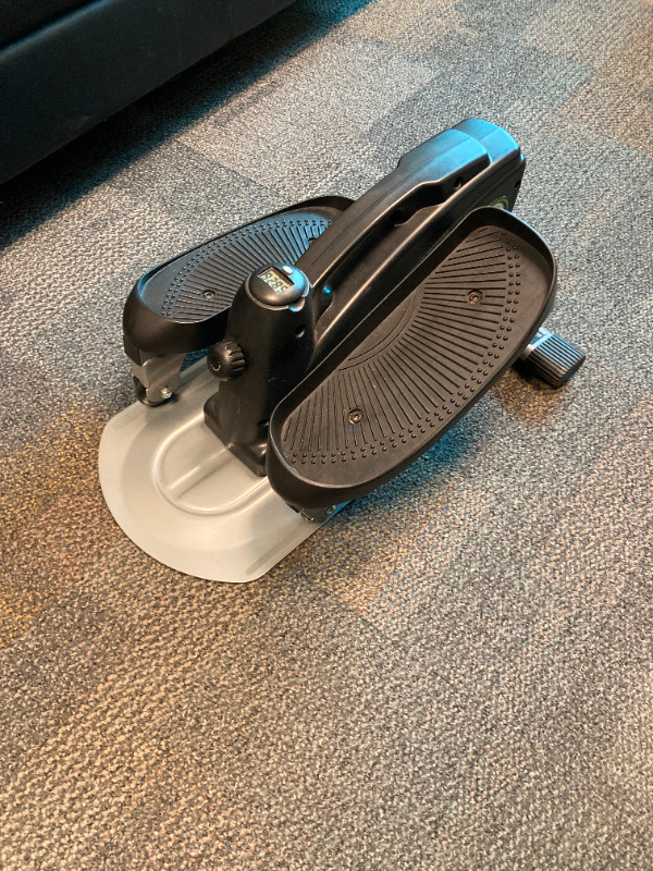 Small elliptical stepper for office or home in Exercise Equipment in Truro - Image 2