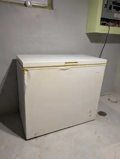 Polar Chest Freezer, View more