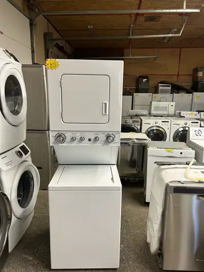 Perfect Working Condition 24” inch apartment size whirlpool washer and dryer combo Dimensions(Inches...