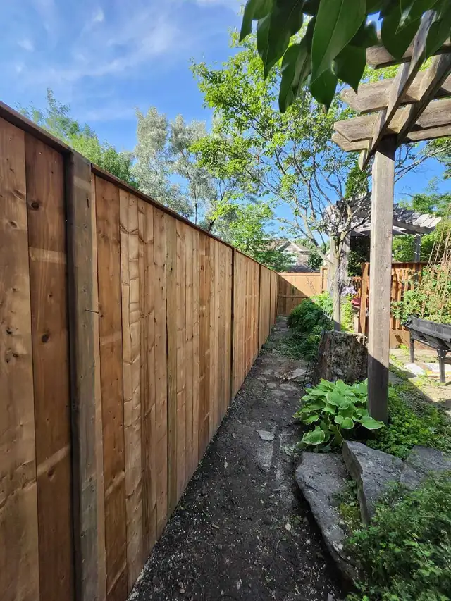 Fence Installation in Fence, Deck, Railing & Siding in Ottawa - Image 11