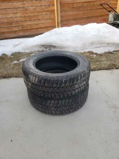 I have 2 Bridgestone Blizzak WS90 205/60R16 winter tires for sale. Both tires are in good condition...