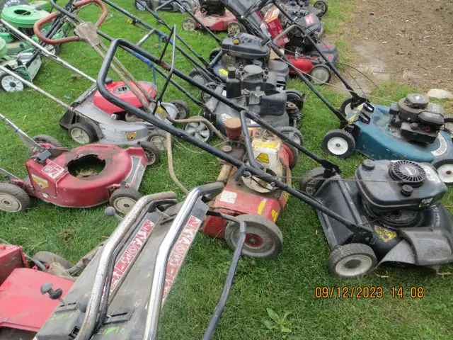 tondeuse in Lawnmowers & Leaf Blowers in Longueuil / South Shore - Image 3
