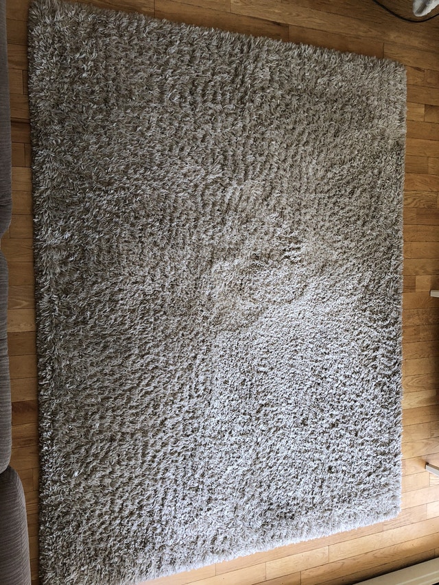hometrends Deluxe Cream Shag Rug 5.3 x 7 feet Rugs, Carpets & Runners Kitchener / Waterloo