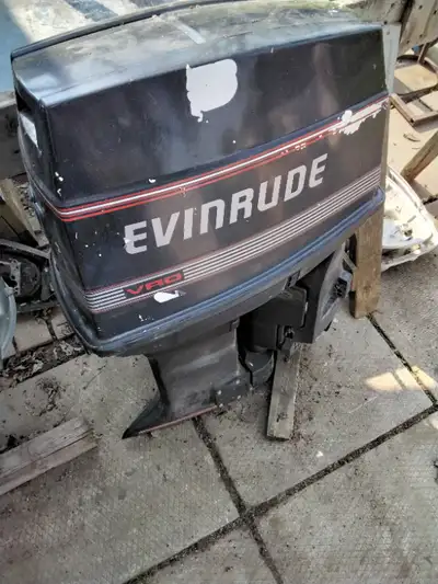60HP Evinrude Outboard Parts Motor, 2 Stroke, 1991 model # VE60TLEIB ,3 cylinder, working Tilt and T...
