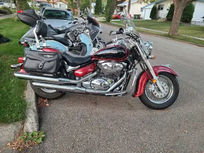 2007 Suzuki Boulevard C50T. 800cc, Shaft drive, fuel injected. Bought for my wife, but she has no ti...