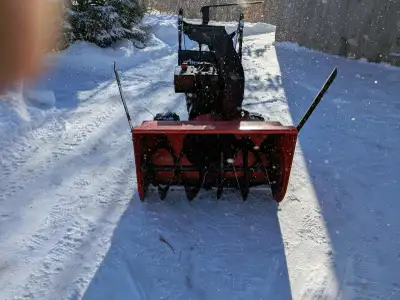 Souffleuse Ariens ST 1032, View more