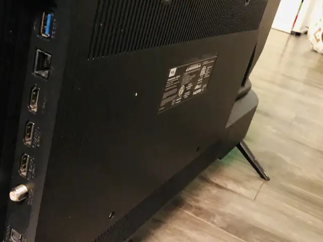 TCL 43” smart tv with google in General Electronics in Delta/Surrey/Langley - Image 5