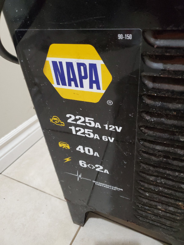 Napa car battery charger in Power Tools in Bedford - Image 2