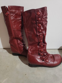 Elegant leather tall red boots retro style with buttons