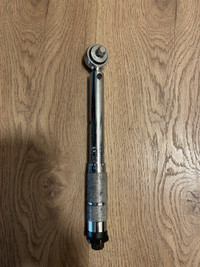 CDI 3/8 Inch Drive Metal Handle Click Type Torque Wrench, Torque