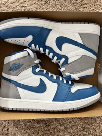 Air Jordan 1 High True Blue (size 11 men’s)