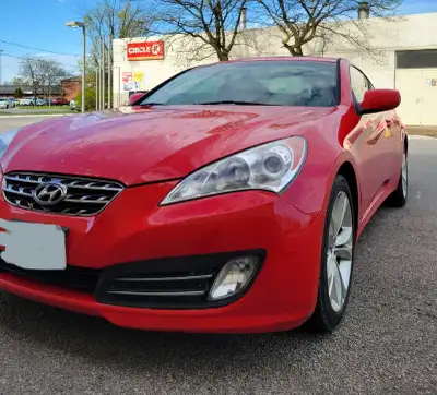 2010 Genesis Coupe 2.0T, 6Speed Manual Transmission , Clean Title 1 owner Since brand new Fun car to...