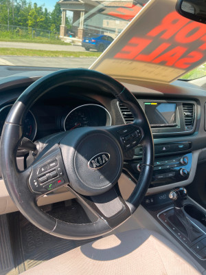 2015 Kia Sedona LX