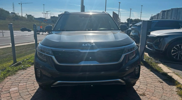 Kia Seltos 2022 EX PREMIUM/AWD/CUIR/TOIT/CARPLAY dans Autos et camions  à Laval/Rive Nord - Image 2