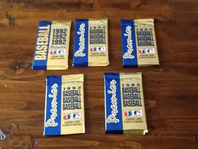 5 packages of unopened opee-chee 1992 baseball trading cards. Might have something worth while insid...